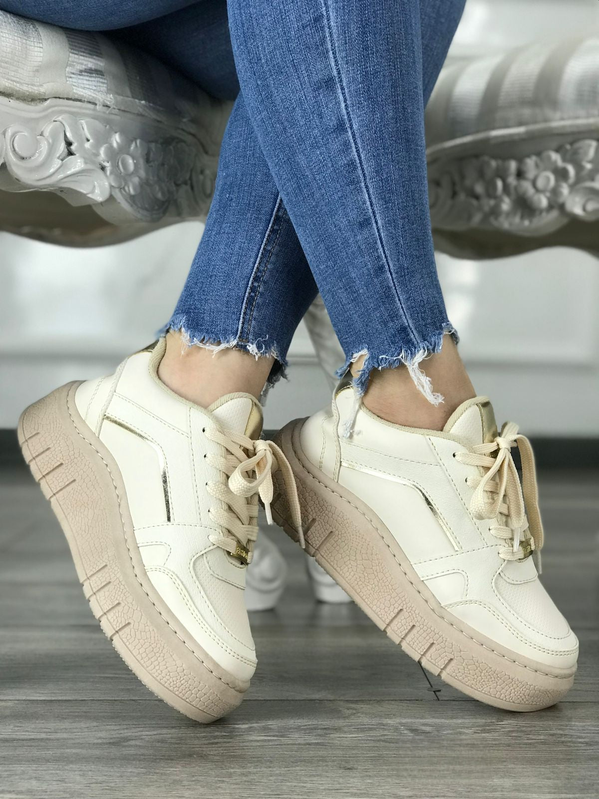 Plataforma Rosalía Mujer