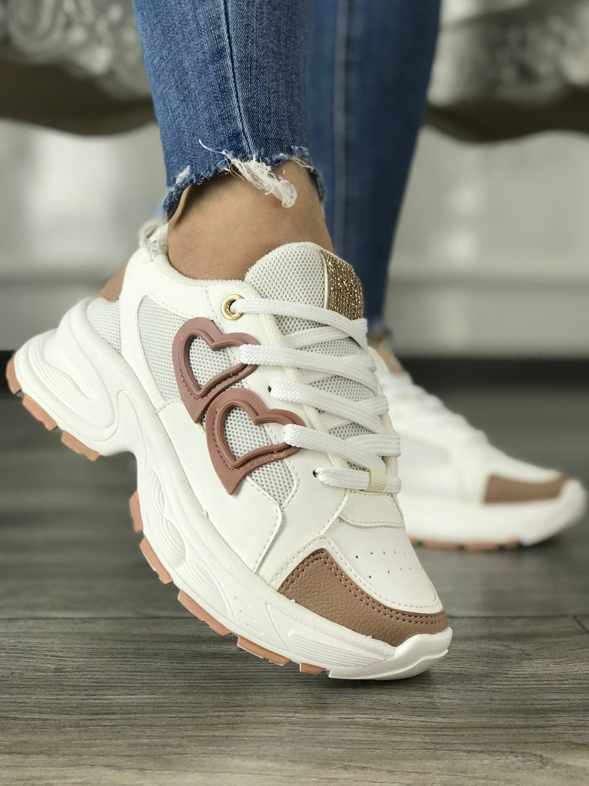 Tenis Corazón Mujer